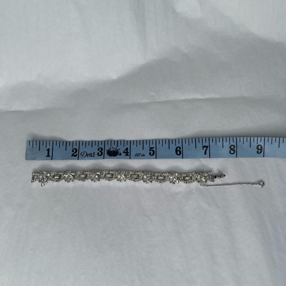 Crown Trifari Pavé & Baguette Rhinestone Rhodium Bracelet - Picture 3 of 6